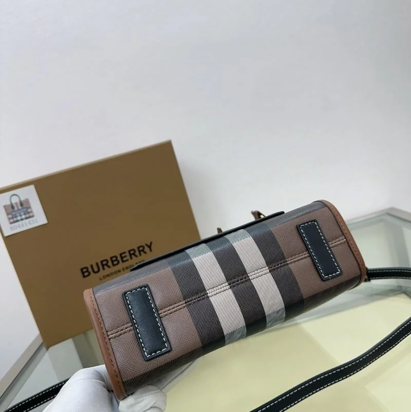 Functional Burberry Shopping Bags 37910