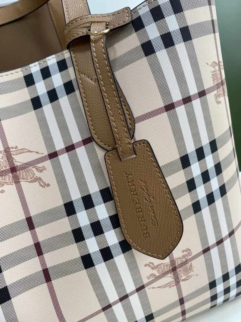 Burberry Shopping Bags Breathable 37896