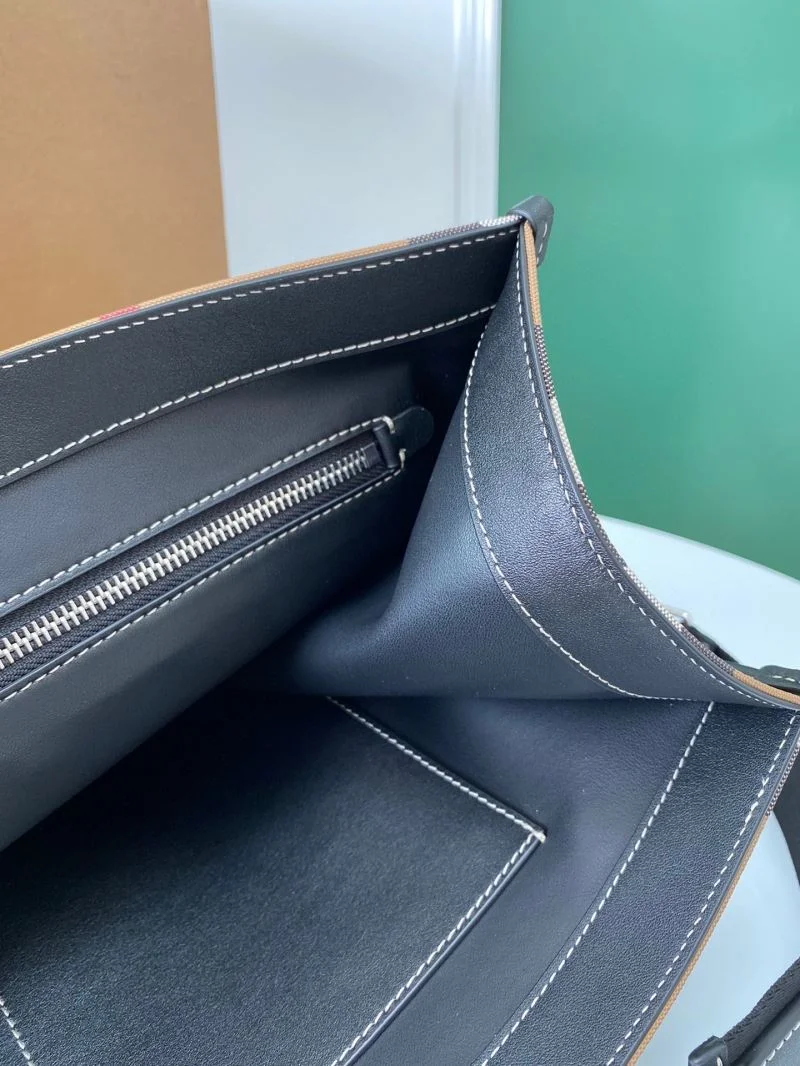Casual Burberry Shopping Bags 37892
