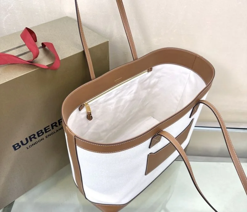 Burberry Shopping Bags SmoothTexture 37886