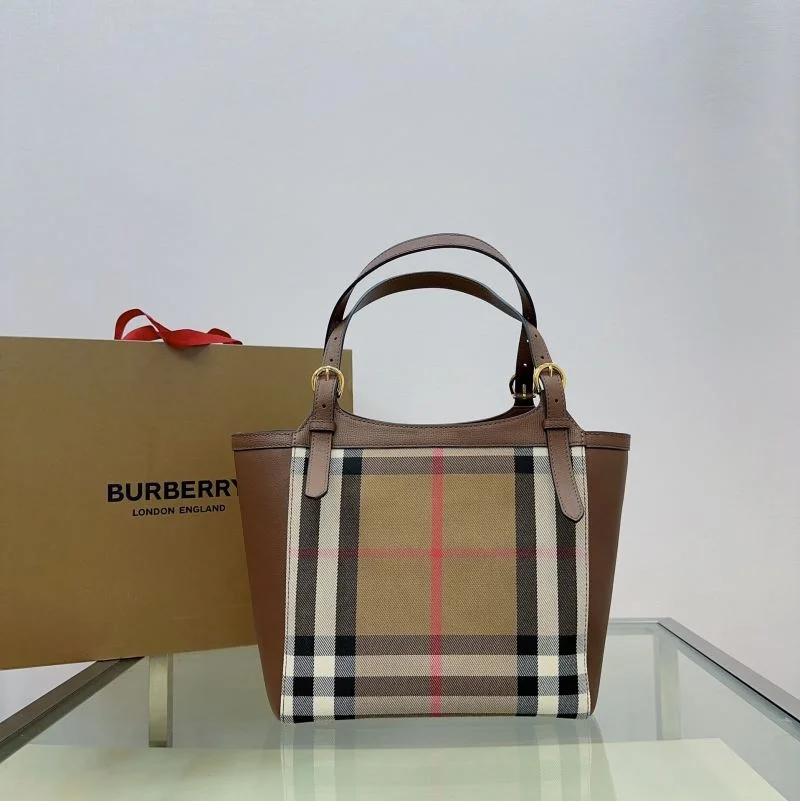 Burberry Shopping Bags Sustainable 37878