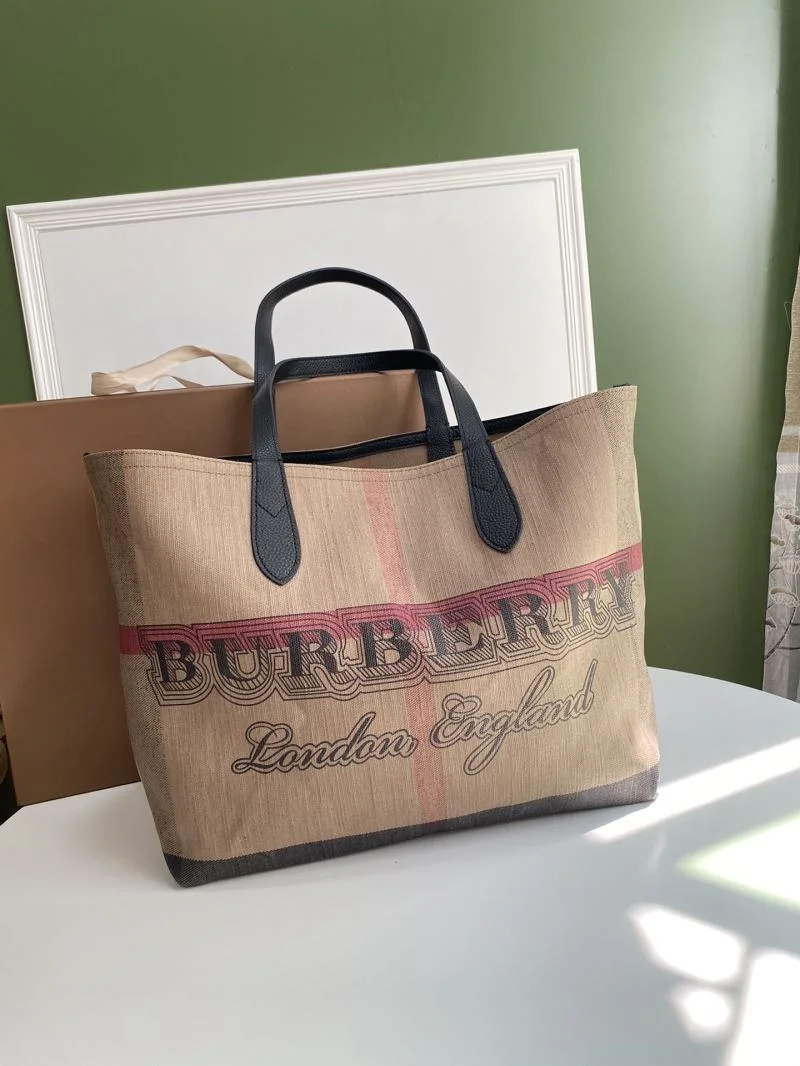 Burberry Shopping Bags UrbanStyle 37879