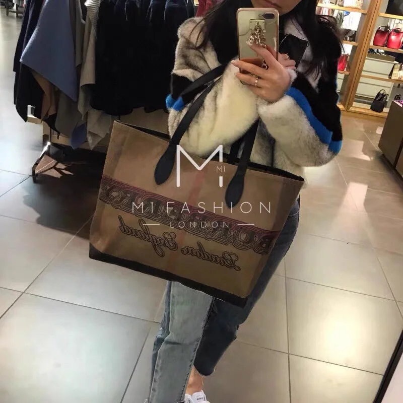 Burberry Shopping Bags UrbanStyle 37879