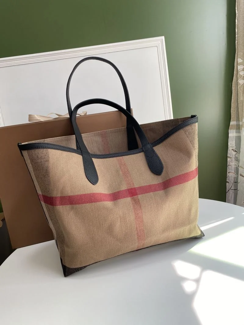 Burberry Shopping Bags UrbanStyle 37879