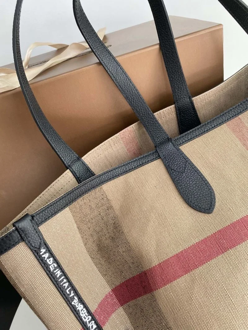 Burberry Shopping Bags UrbanStyle 37879
