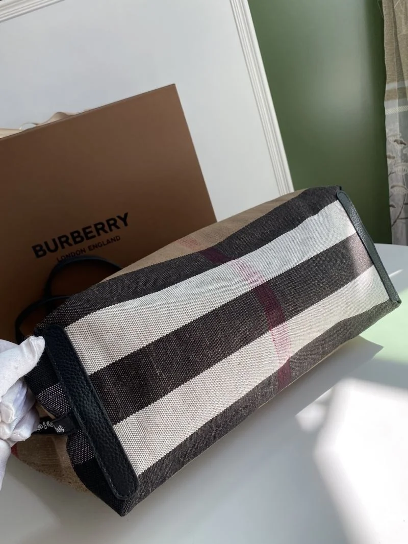 Burberry Shopping Bags UrbanStyle 37879