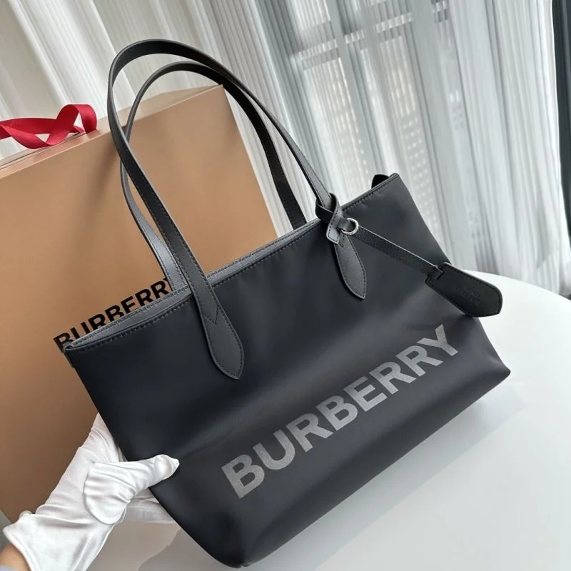 Burberry Shopping Bags Upgraded 37877