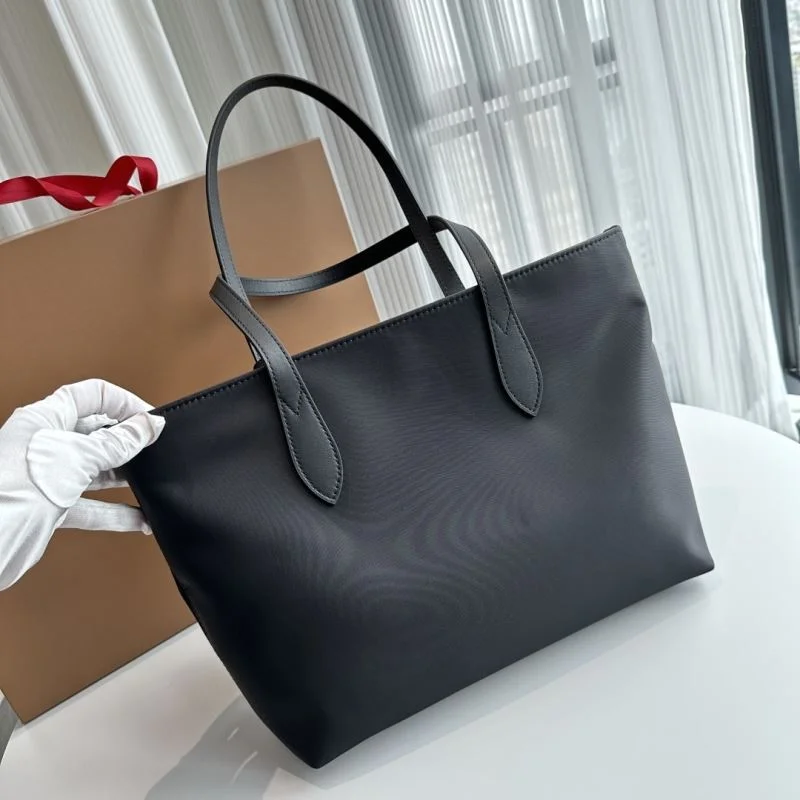 Burberry Shopping Bags Upgraded 37877
