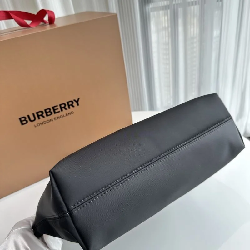 Burberry Shopping Bags Upgraded 37877