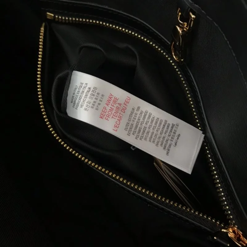 Burberry Shopping Bags FlexibleFit 37876