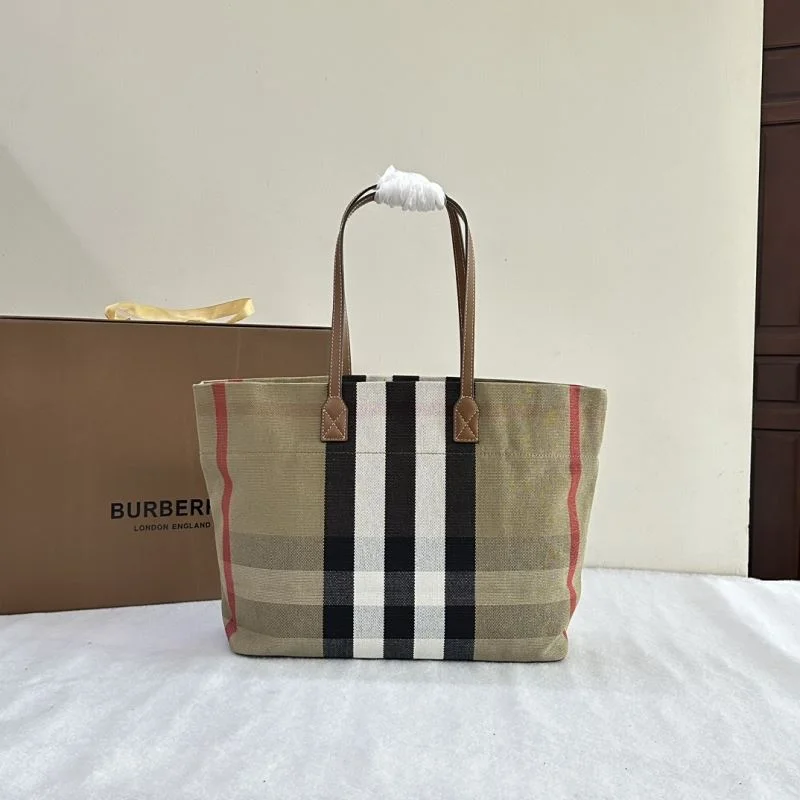 Burberry Shopping Bags Tailored 37855