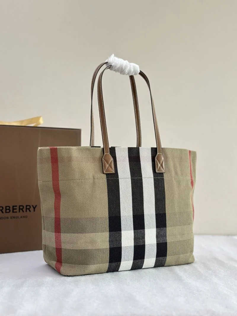 Burberry Shopping Bags Tailored 37855