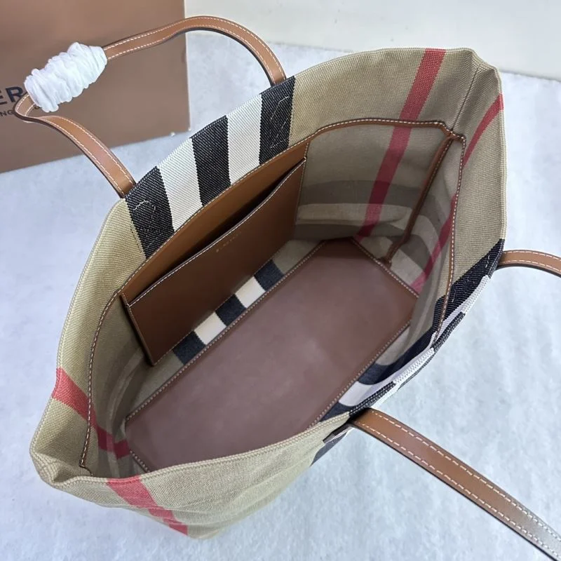 Burberry Shopping Bags Tailored 37855