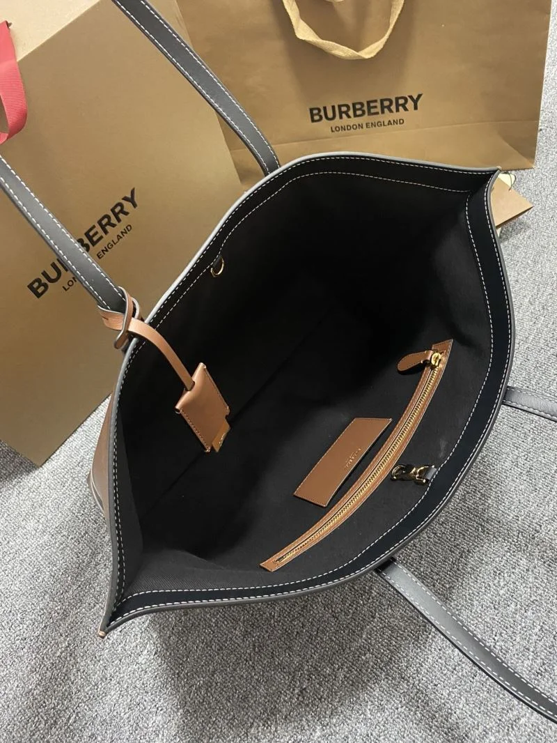 Burberry Shopping Bags Classic 37867