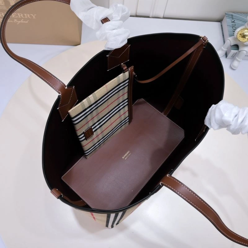 WaterResistant Burberry Shopping Bags 89325