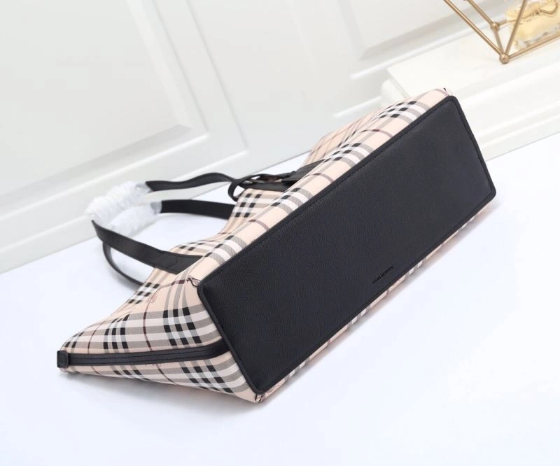 UrbanChic Burberry Shopping Bags 89299