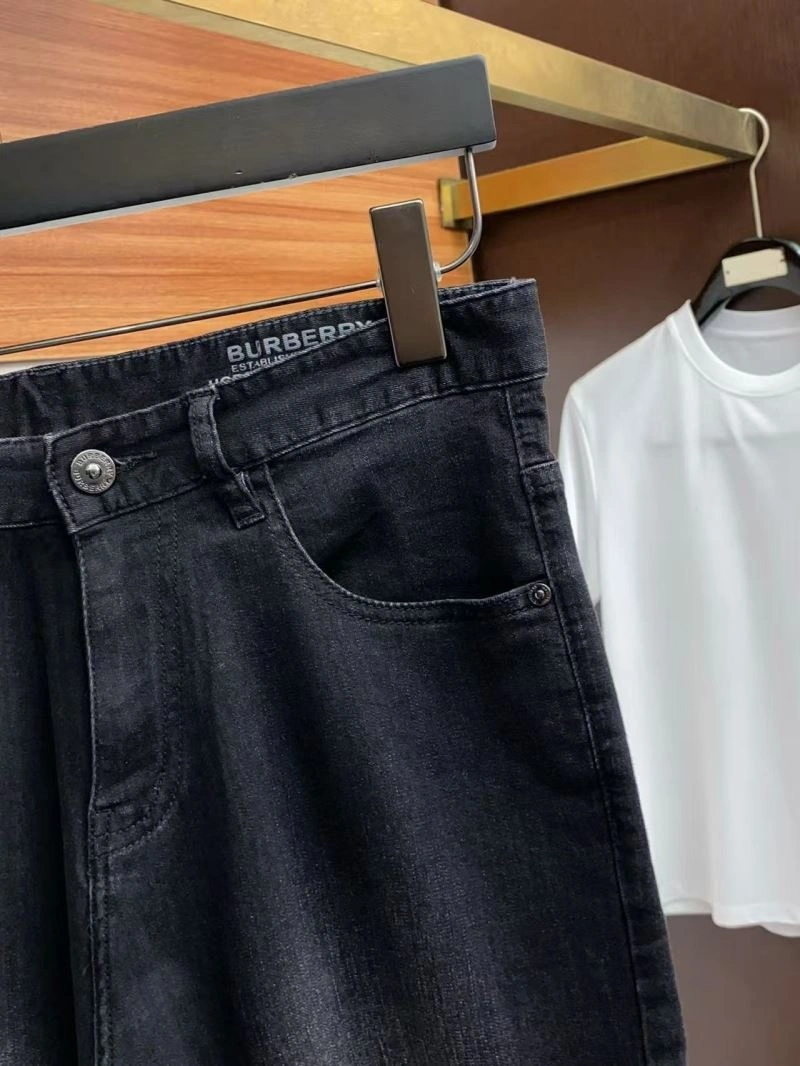 Burberry Short Pants ZipUp 99442