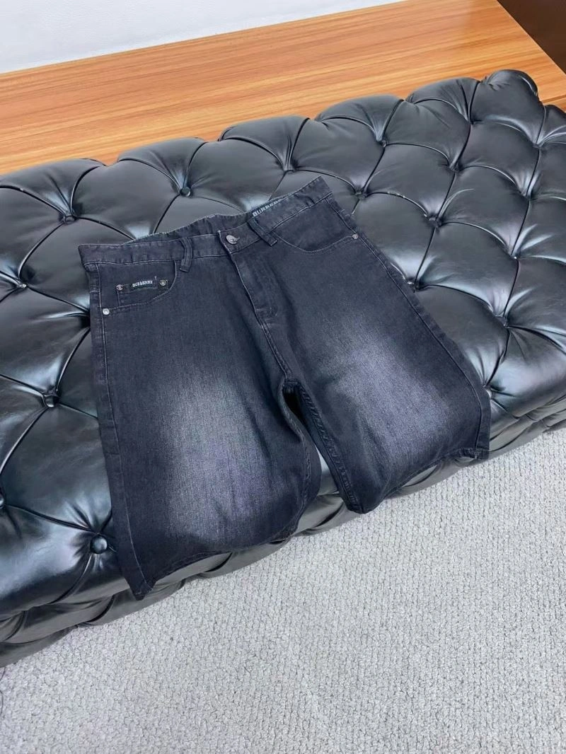 Burberry Short Pants ZipUp 99442