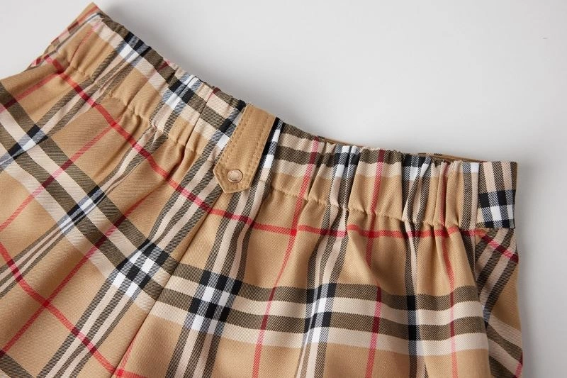 OnTrend Burberry Short Pants 103516