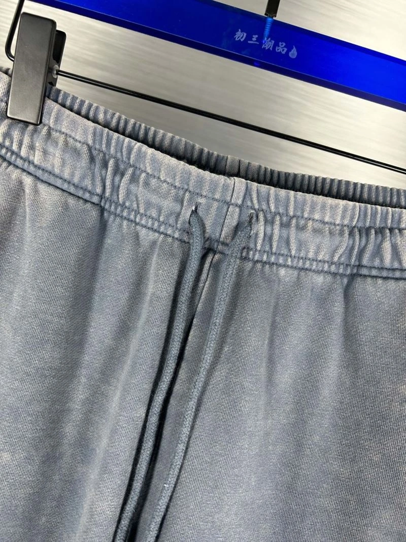 TechFriendly Burberry Short Pants 103037
