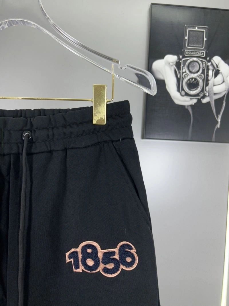 Burberry Short Pants Resilient 103039