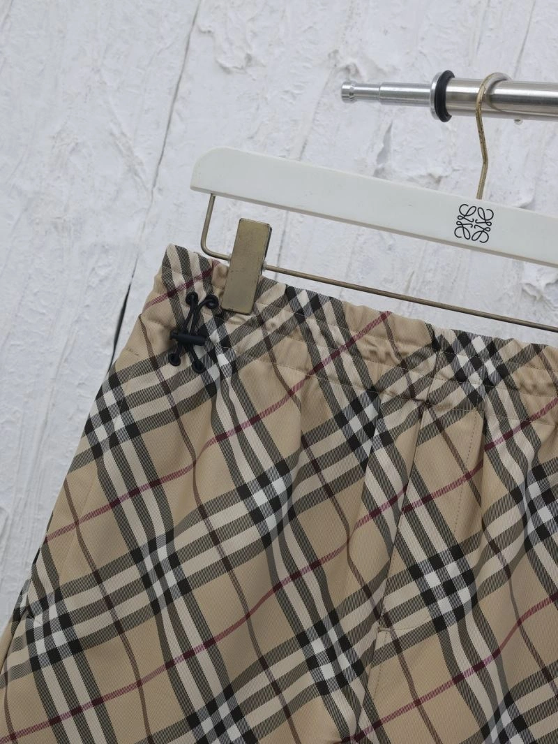 Lightweight Burberry Short Pants 103025