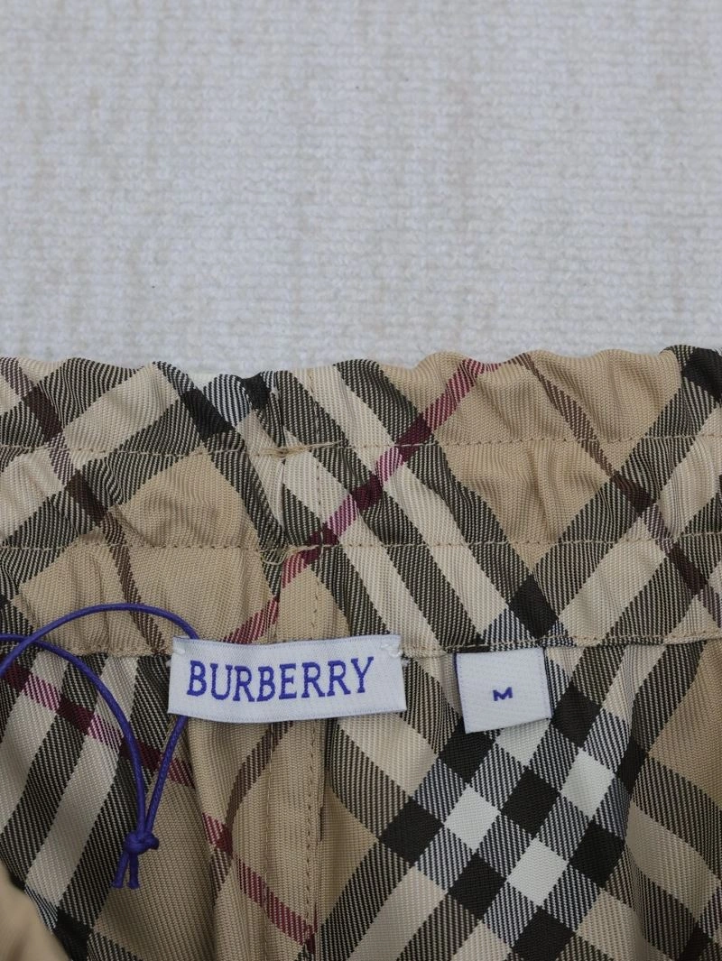 Lightweight Burberry Short Pants 103025
