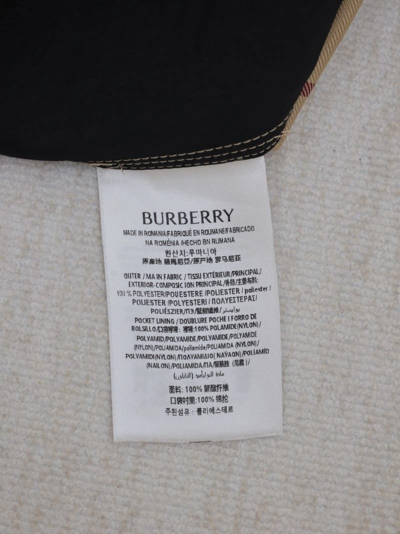 Lightweight Burberry Short Pants 103025