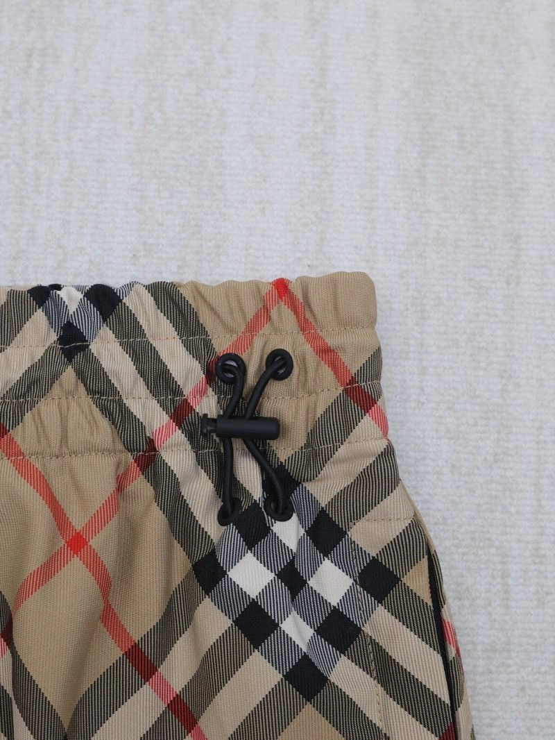 Burberry Short Pants Effortless 99096