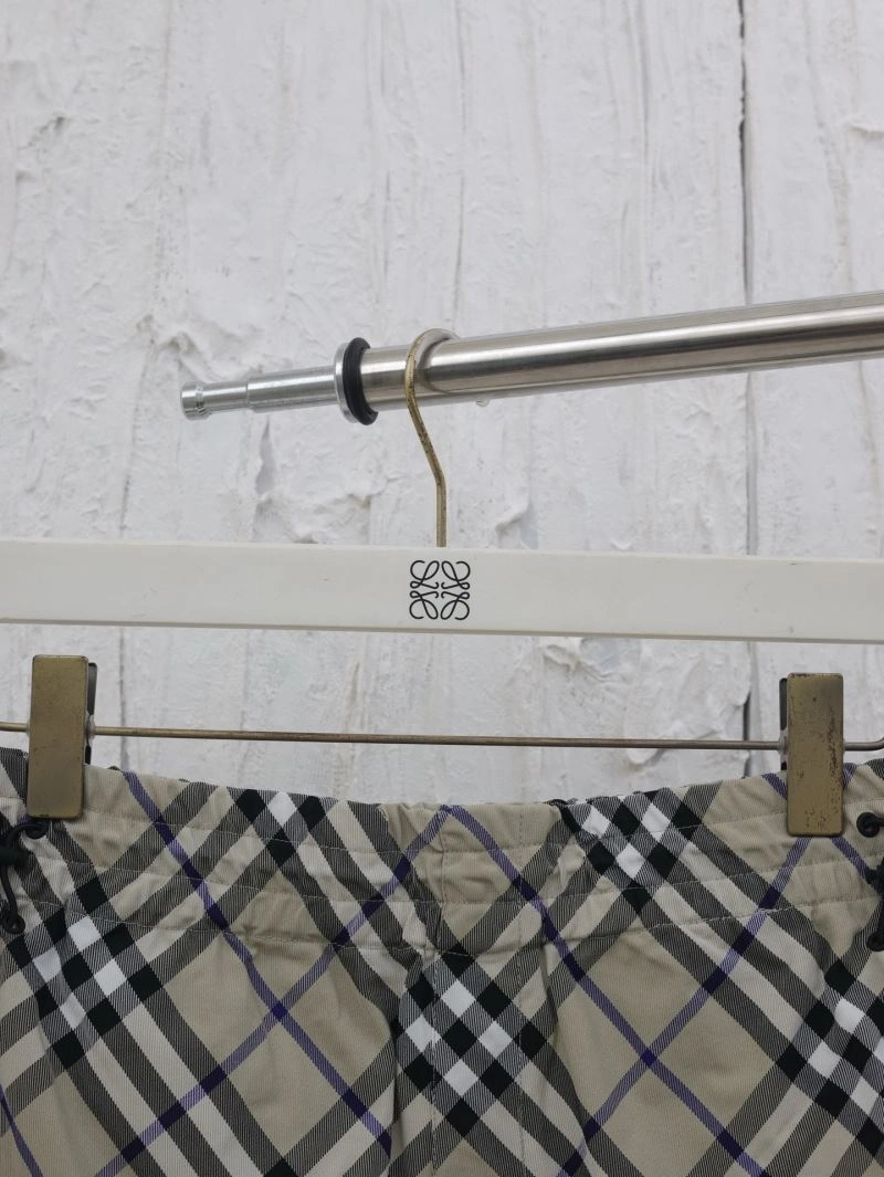 Tailored Burberry Short Pants 103021