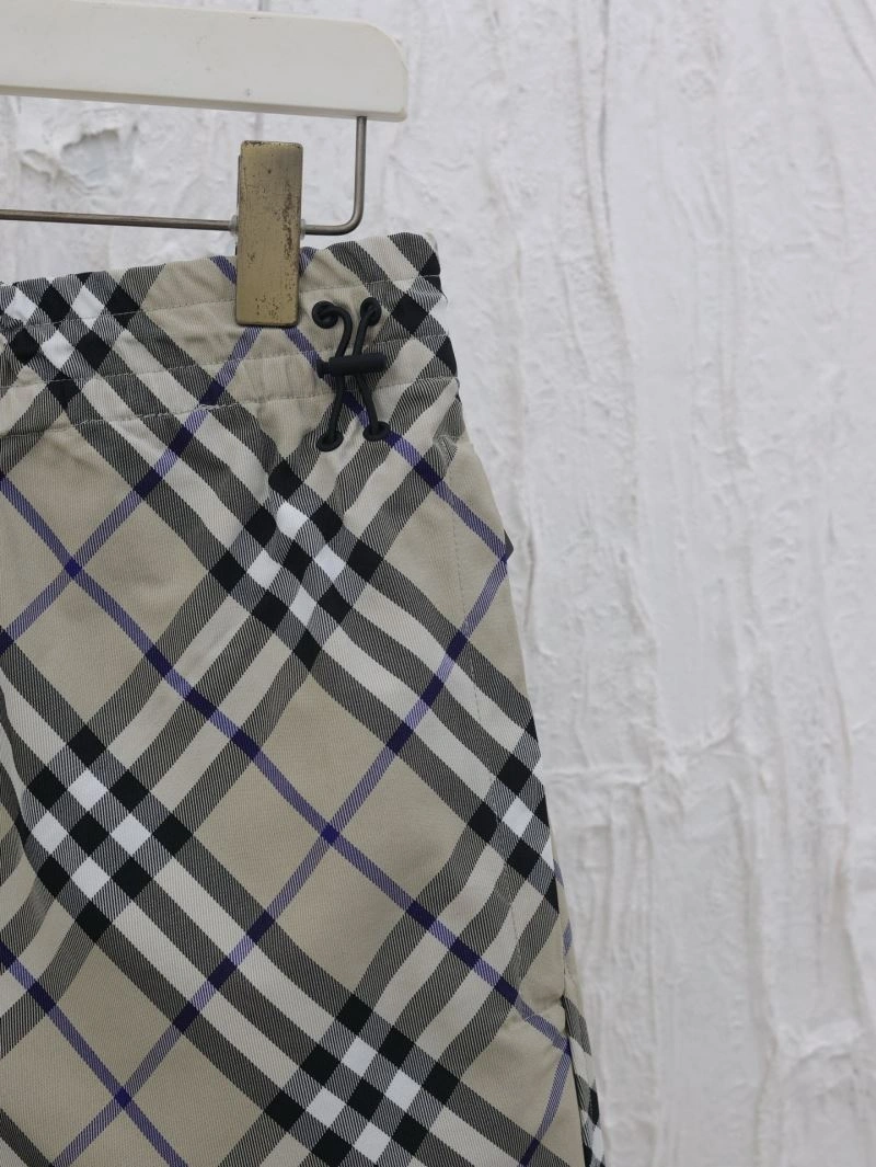 Tailored Burberry Short Pants 103021