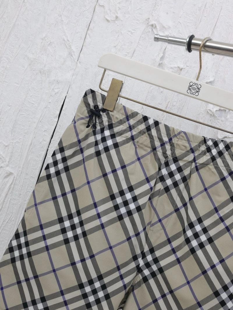 Tailored Burberry Short Pants 103021