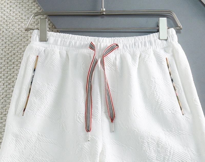 Refined Burberry Short Pants 105826