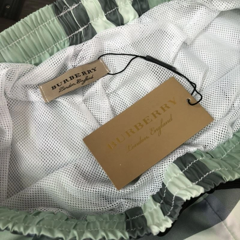 Burberry Short Pants ModernLook 105410