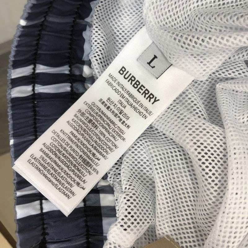 Burberry Short Pants FlexibleFit 105393