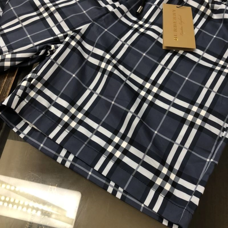 Burberry Short Pants FlexibleFit 105393