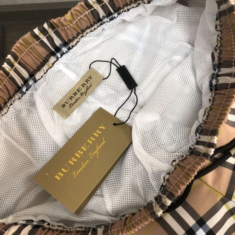 Burberry Short Pants Effortless 105386