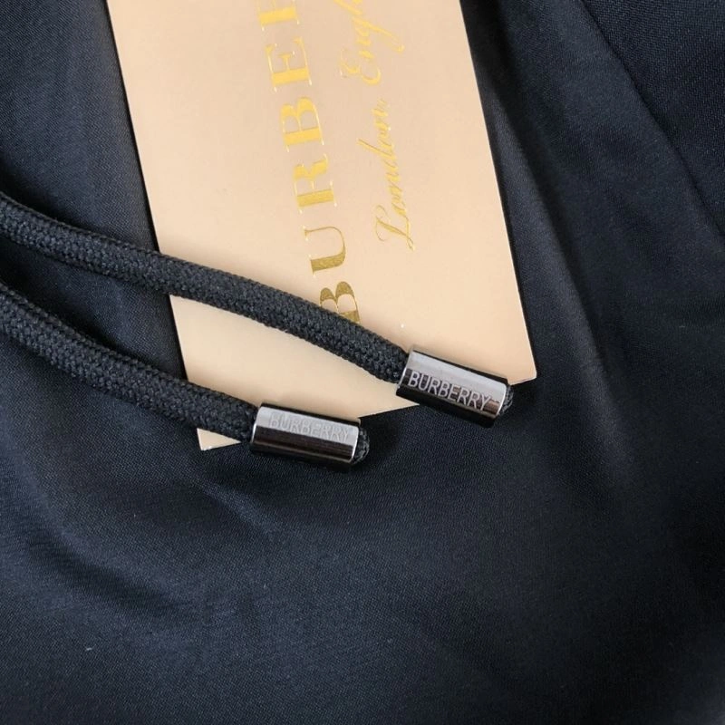 Neat Burberry Short Pants 105427