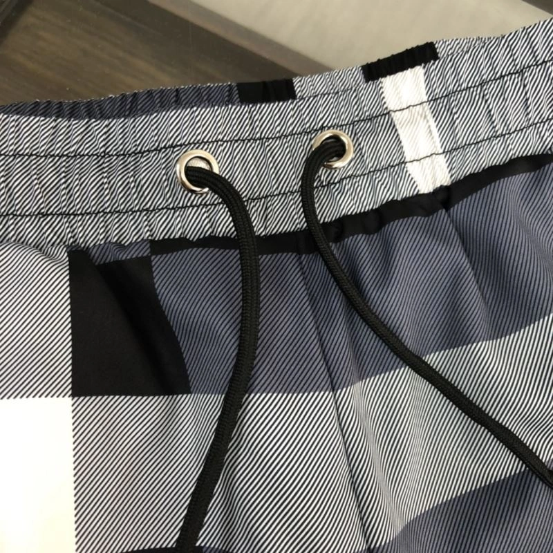 EyeCatching Burberry Short Pants 105379