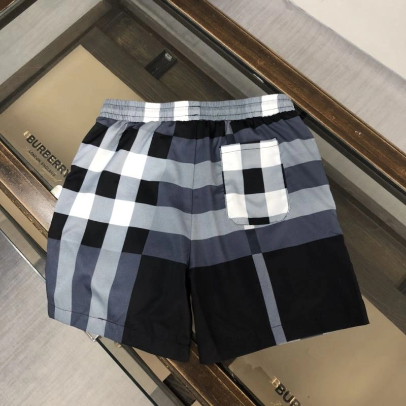 EyeCatching Burberry Short Pants 105379