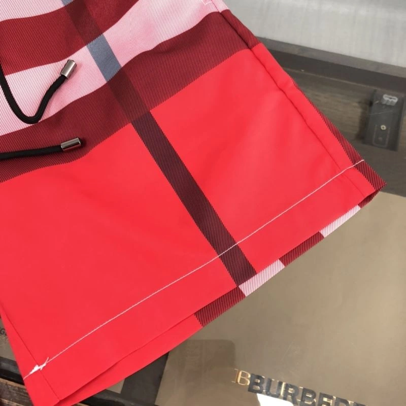 Sporty Burberry Short Pants 105376