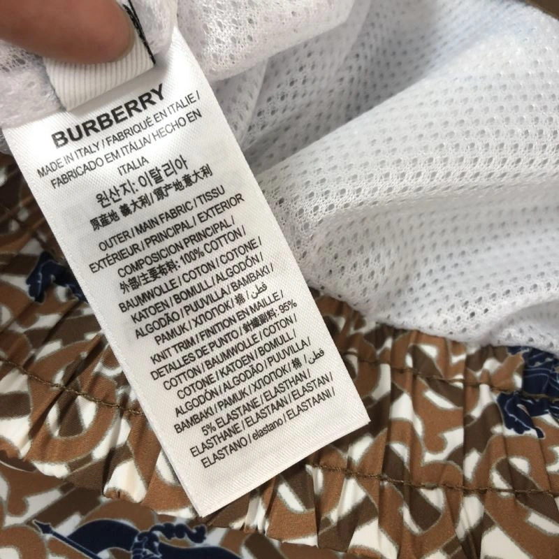 HighPerformance Burberry Short Pants 105408
