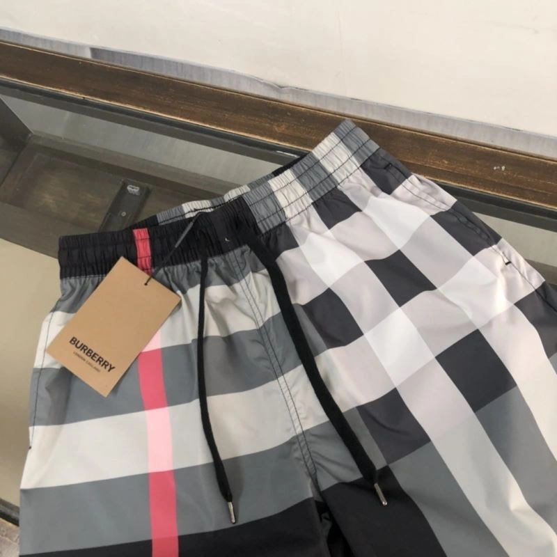 TimelessDesign Burberry Short Pants 105484