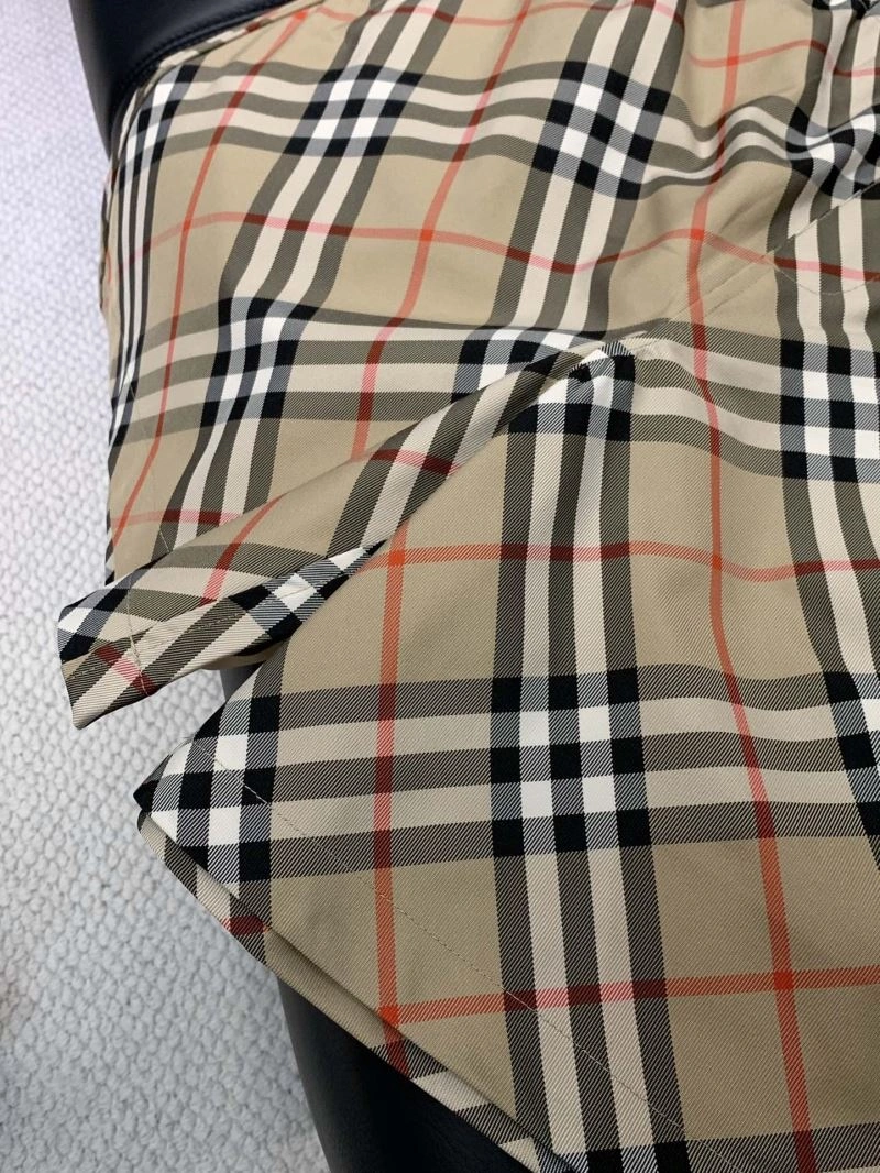 Burberry Short Pants ComfortFit 102738