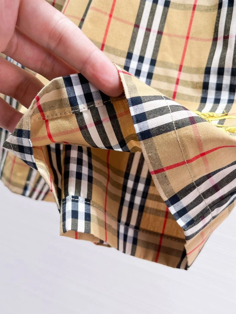 Sustainable Burberry Short Pants 102658