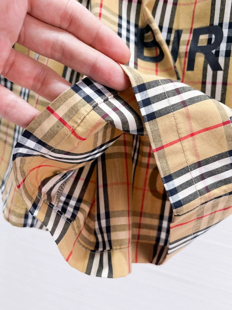 Resilient Burberry Short Pants 102655