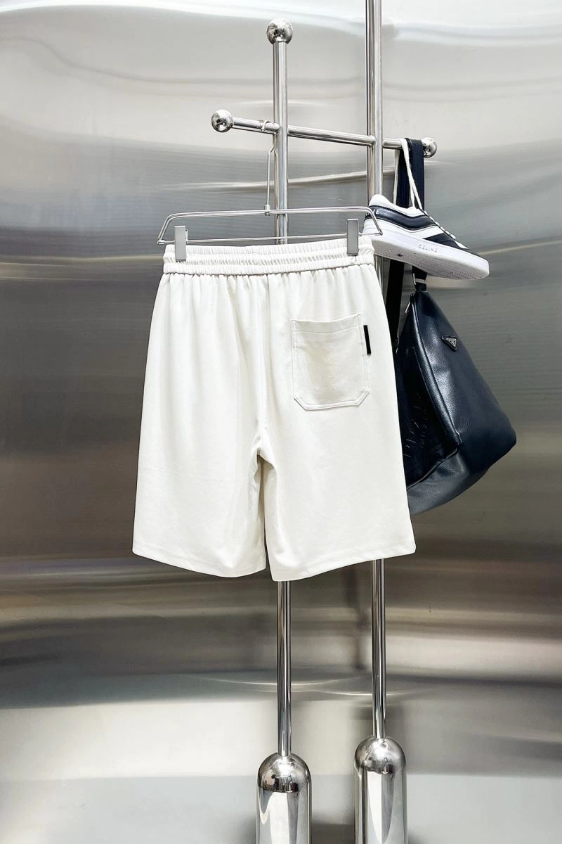 UrbanChic Burberry Short Pants 102620