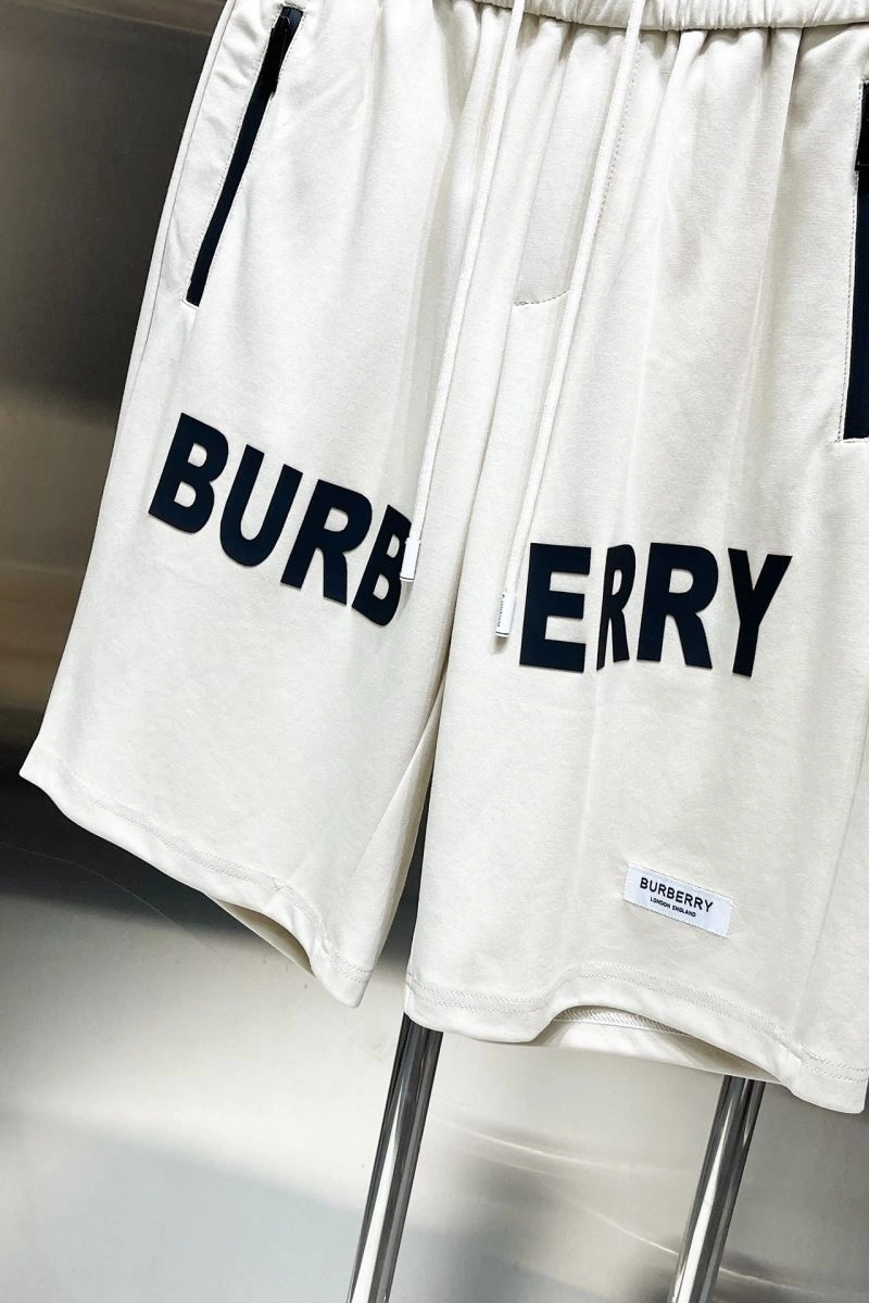 UrbanChic Burberry Short Pants 102620