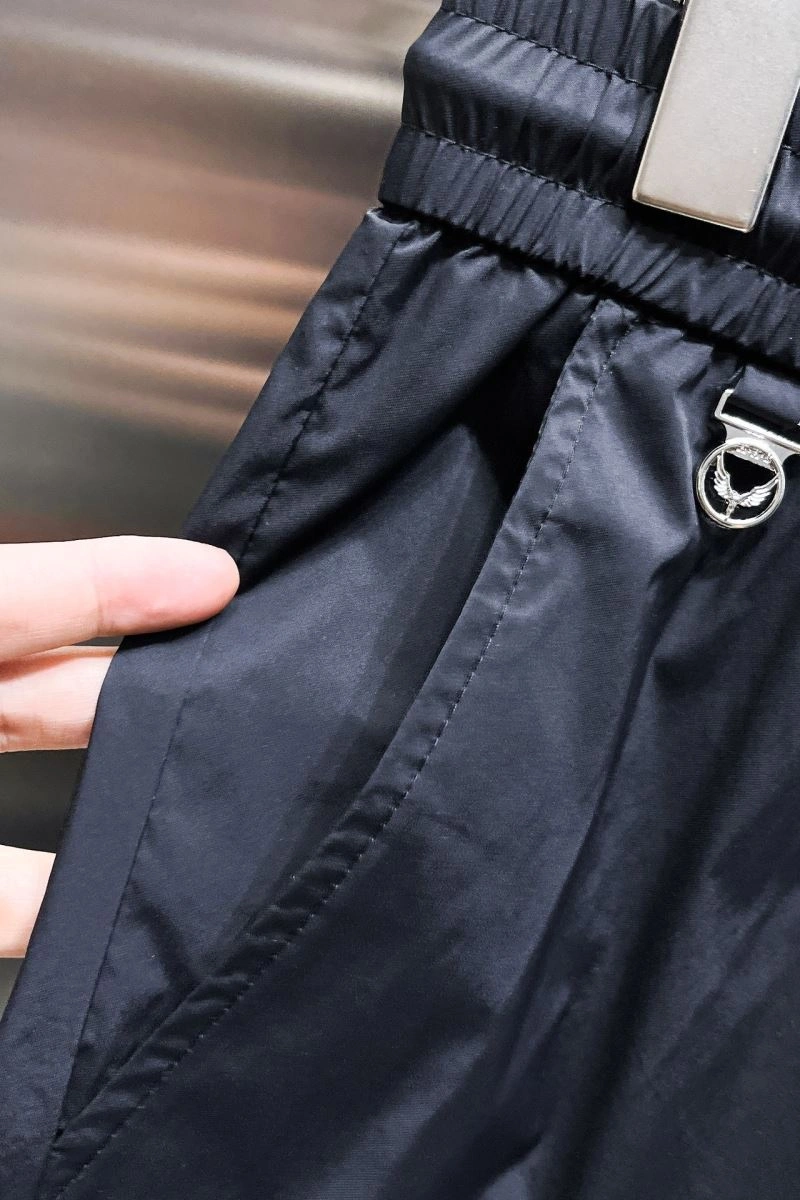 Practical Burberry Short Pants 102603