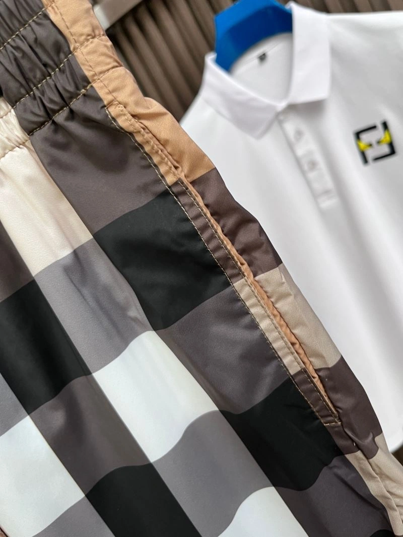 NewStyle Burberry Short Pants 102606